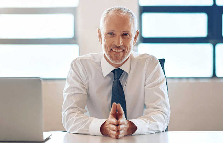 Dr. Richard Hale, MD in Endocrinology, reveals the "Cortisol Detox" that can help lose stubborn weight after 40.