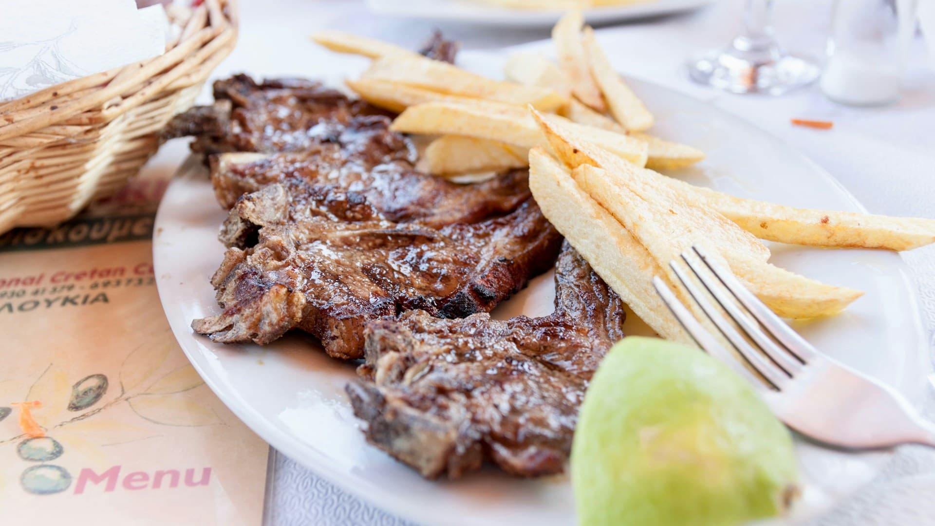 restaurant steak plate